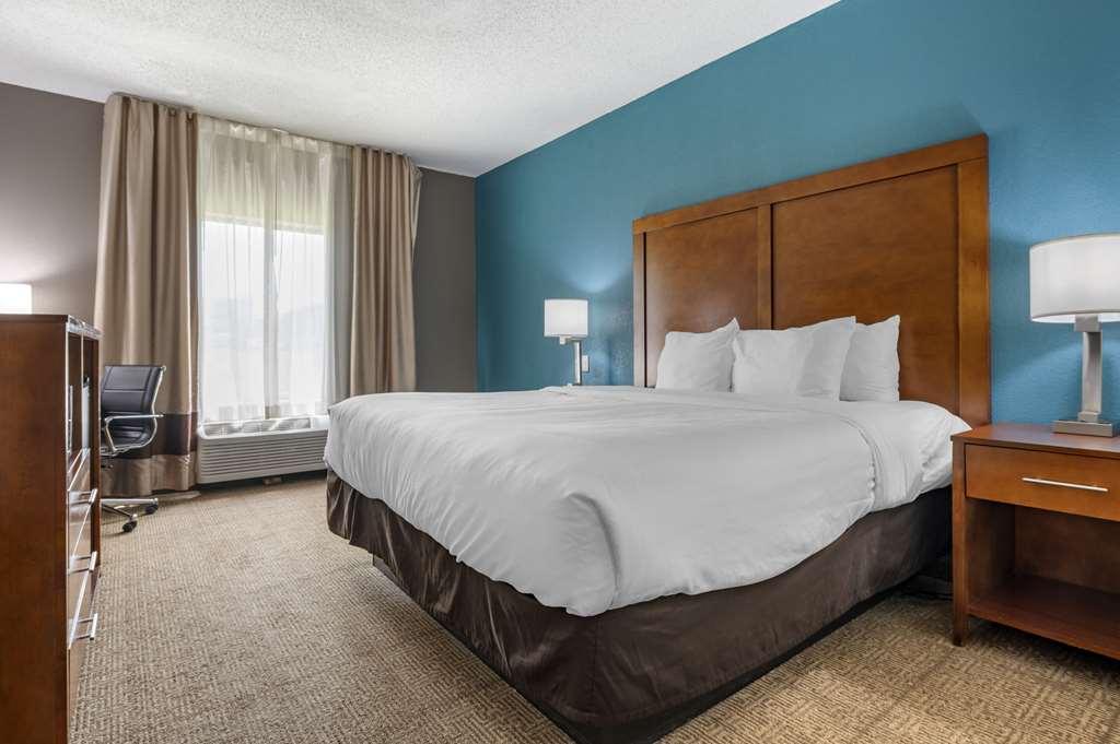 Comfort Inn Plainfield - Indianapolis Airport Room photo